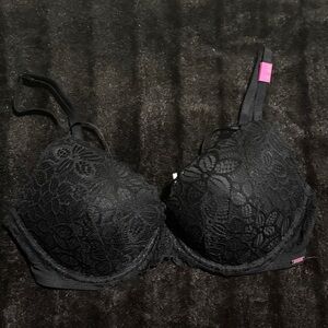 PINK Victoria's Secret Black Floral Lace Bra